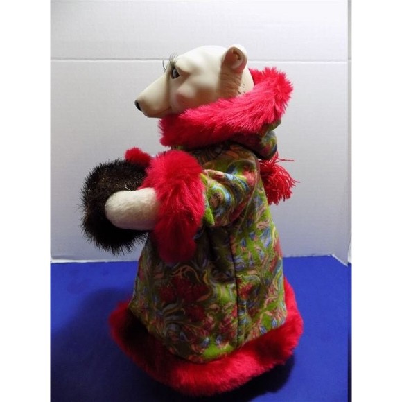 Rare Christmas Holiday High Fashion Miss Polar Bear Figurine Statue - Picture 4 of 7